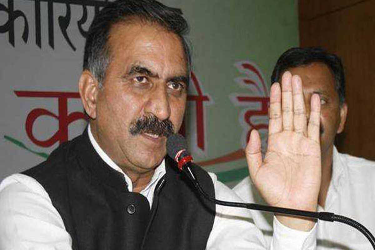 हिमाचल प्रदेश के नवनिर्वाचित मुख्यमंत्री सुखविंदर सिंह सुक्खू ने अपने 40 विधायकों के साथ कांग्रेस अध्यक्ष से मुलाकात की